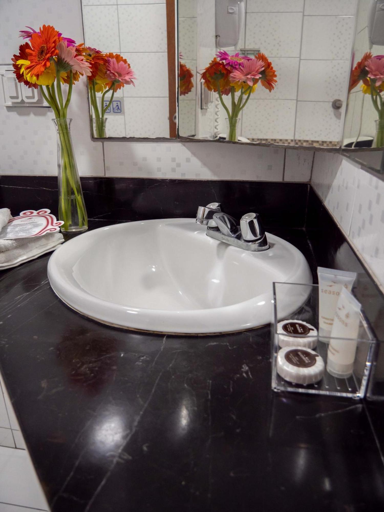 Hotel Britania San Borja Lima Buitenkant foto