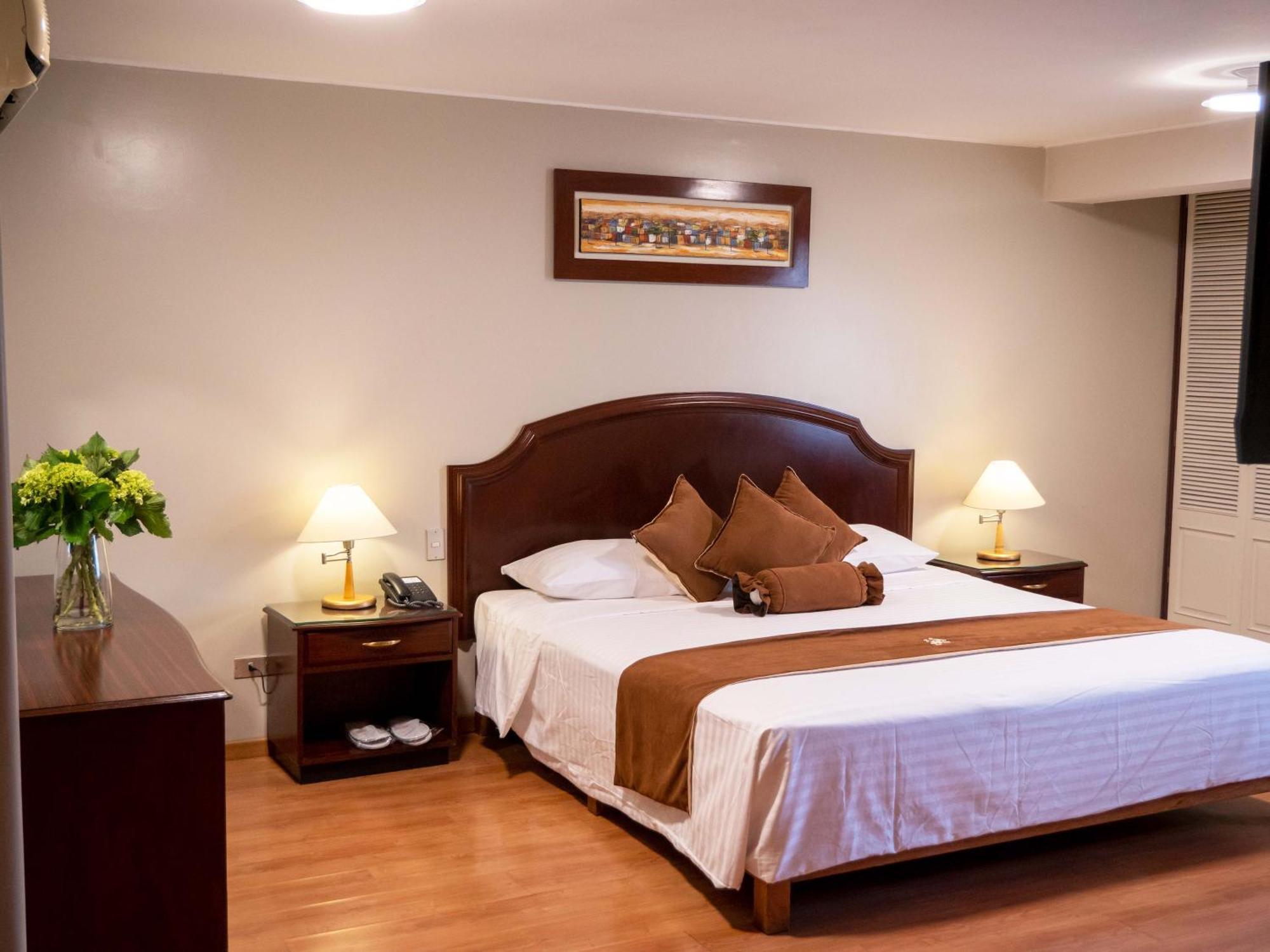 Hotel Britania San Borja Lima Buitenkant foto